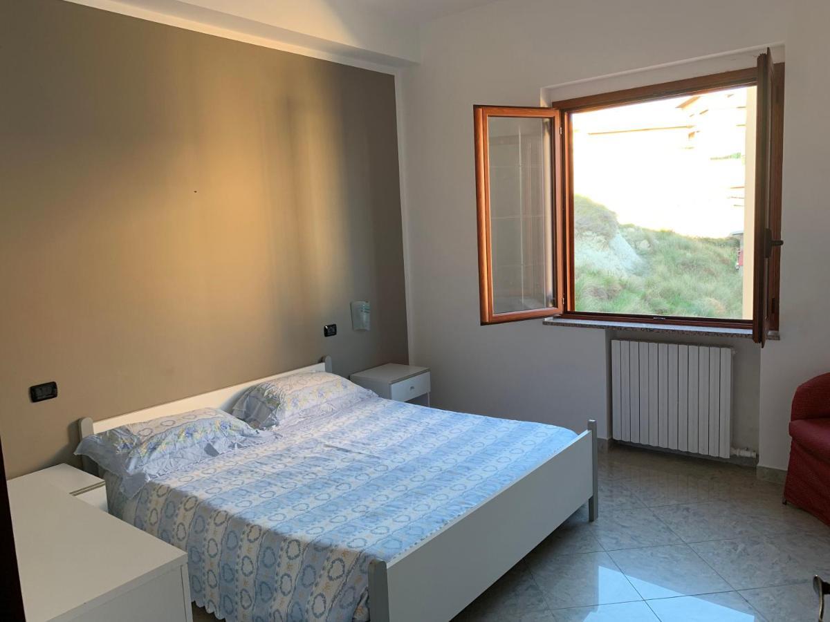 La Casa Blu Lägenhet Roccella Ionica Exteriör bild