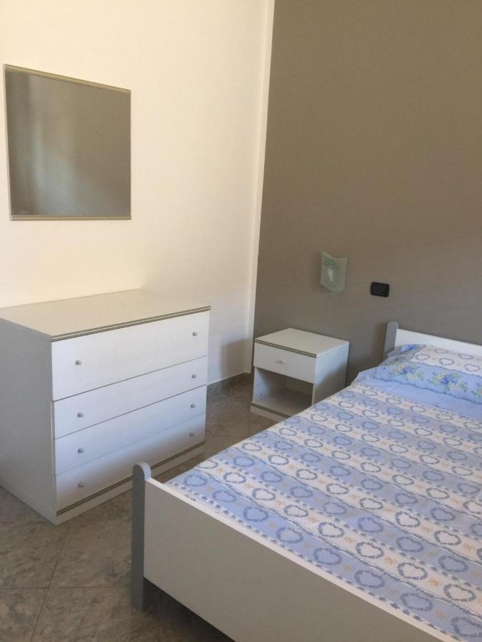 La Casa Blu Lägenhet Roccella Ionica Exteriör bild